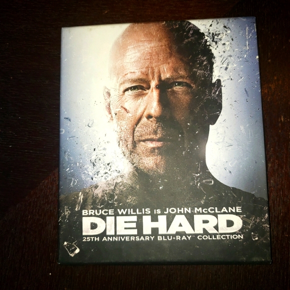 Die Hard 25th Anniversary Blu Ray Collection - Picture 1 of 6